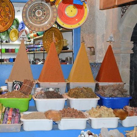 Riad Thais 에사우이라 외부 사진