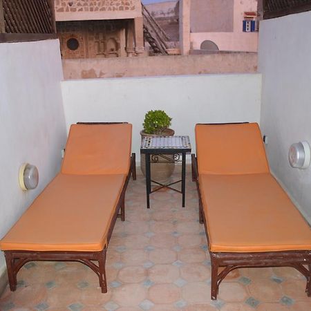 Riad Thais 에사우이라 외부 사진